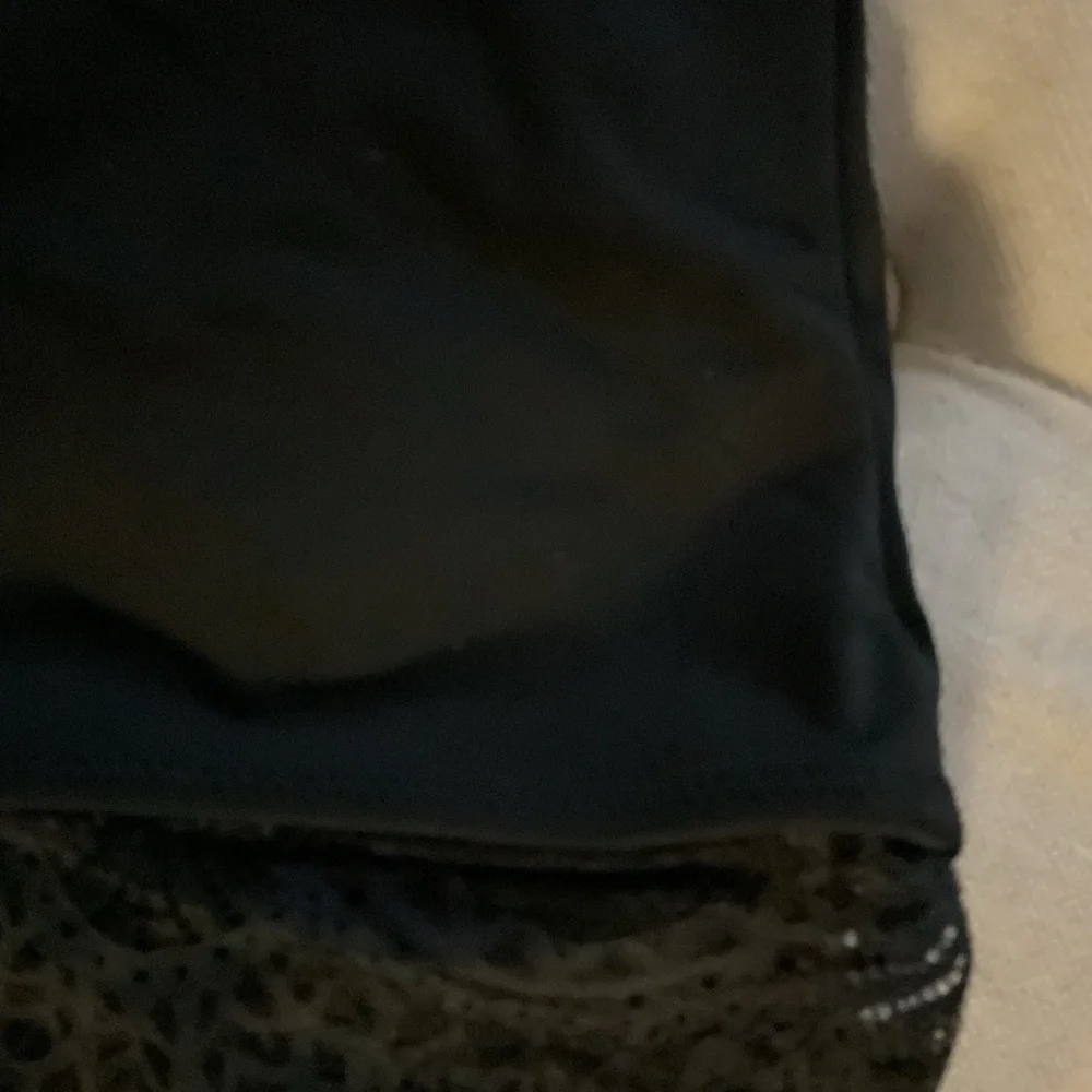 Chic Black Lace Chemise. SIZE 3 XL - Picture 11 of 16